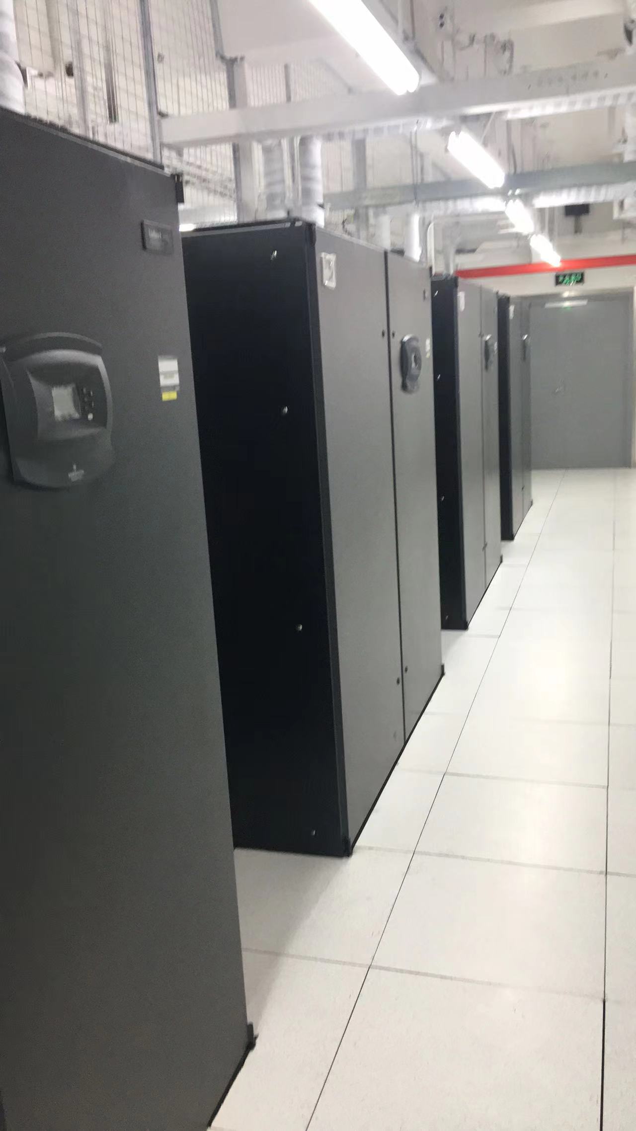 機房空調